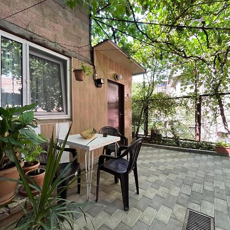Cortile Apartment Tbilisi Exterior photo