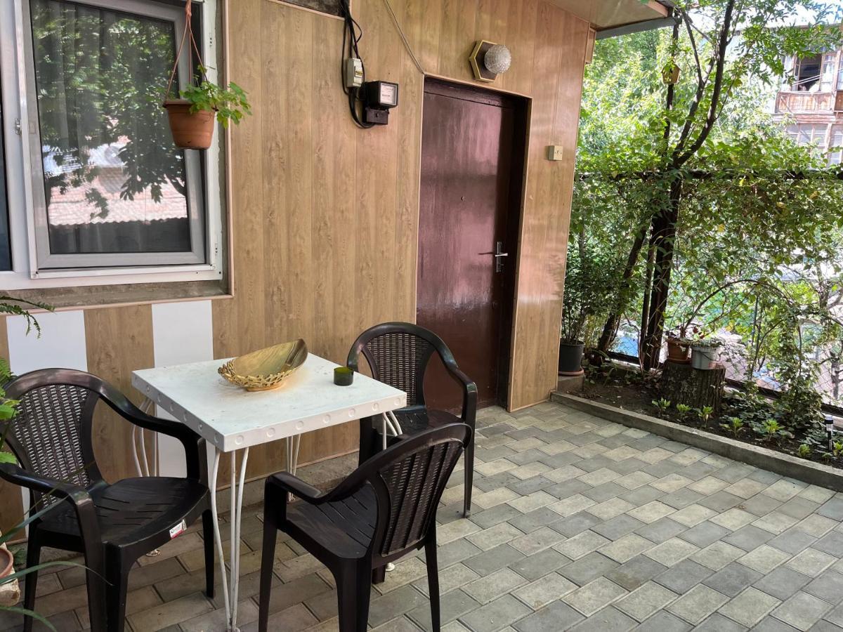 Cortile Apartment Tbilisi Exterior photo